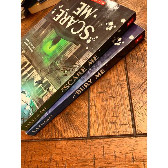 K.R. Alexander Book Lot 2, Bury Me, Scare Me, Paperback Scholastics, Kids - Picture 6 of 8